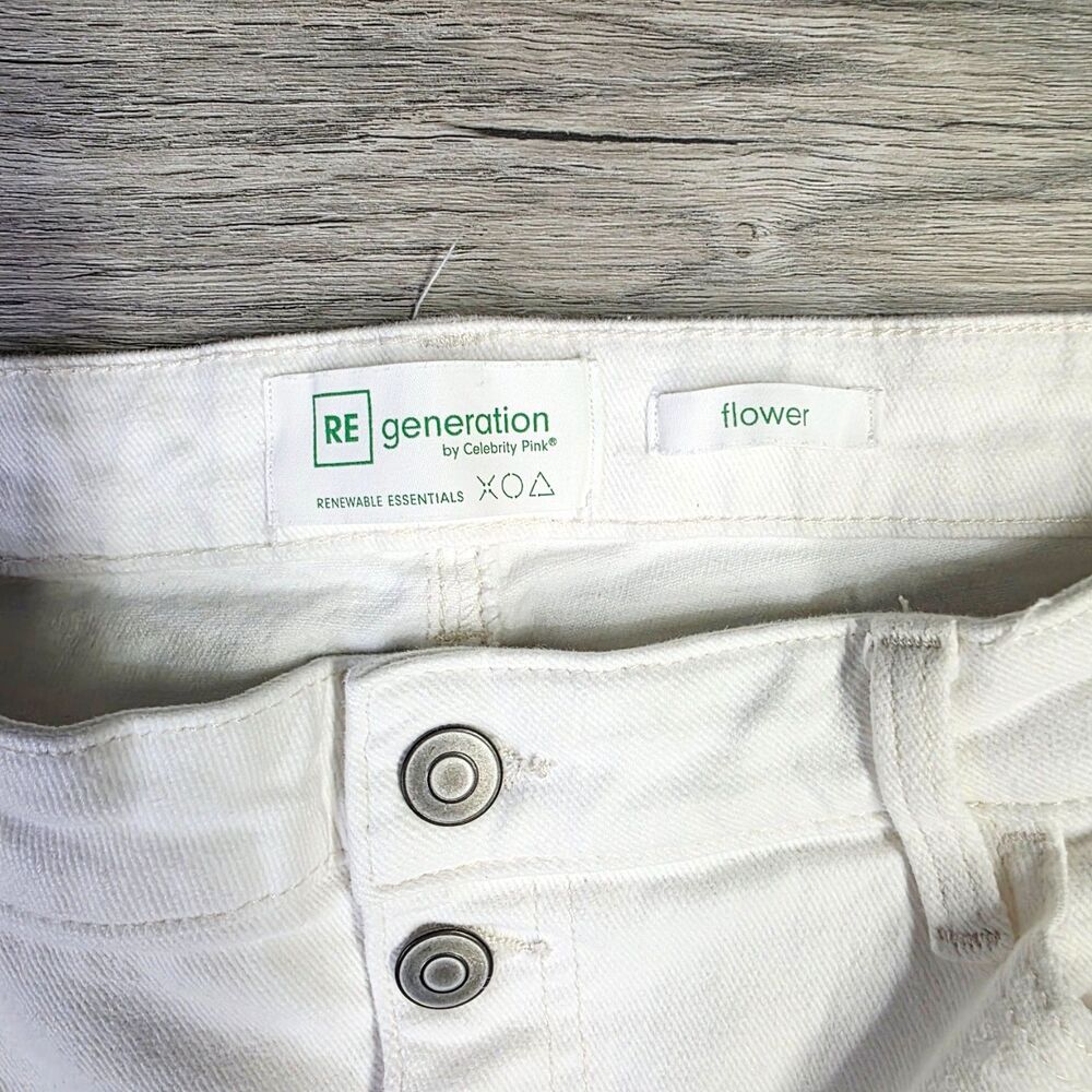 STUNNING RE Generation White High-Rise Button-Fly Flare Jeans - Size 30 - Picture 4 of 8